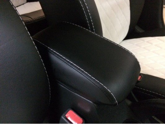 Авточехлы на Hyundai Solaris