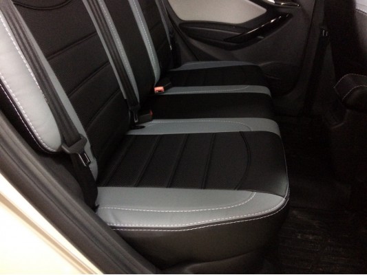 Авточехлы на Lada Vesta