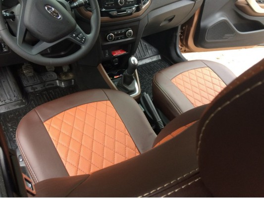 Авточехлы на Lada Xray