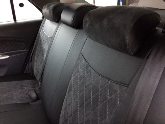 Авточехлы на Toyota Yaris