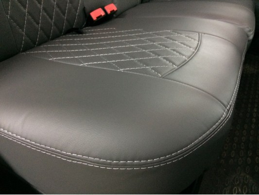 Авточехлы на UAZ Patriot