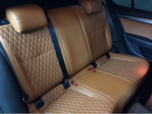 У вас другая модель авто? Каркасные авточехлы пошить сможем!