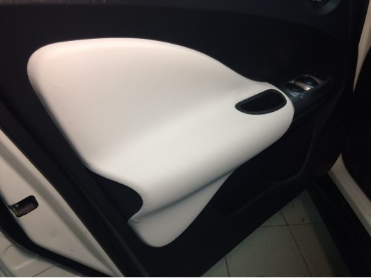 Перетяжка дверных карт